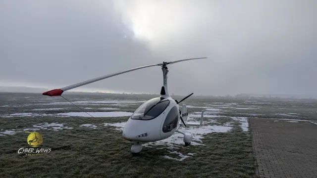 Cavalon na lotnisku zimą. Lot widokowy wiatrakowcem, Cyber Wings Solutions